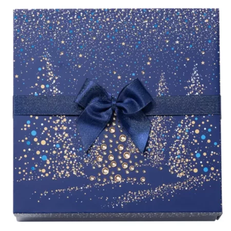 Boite de Noël carrée rouge ou bleue – 32 chocolats assortis et sa barre gourmande