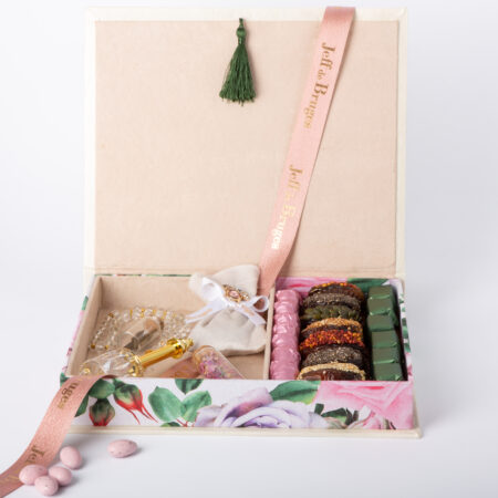 Boite carrée en tissu imprimé bordeaux couture MM