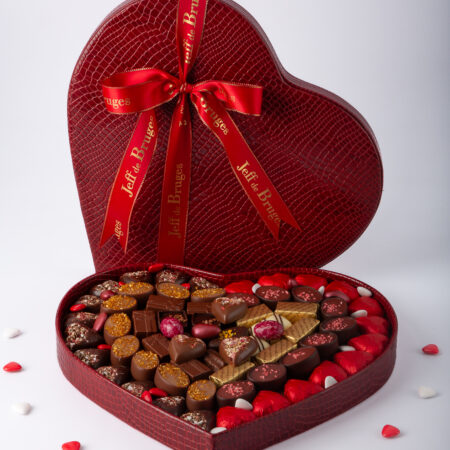 Boite Cœur Luxe similicuir Rouge TGM  630g