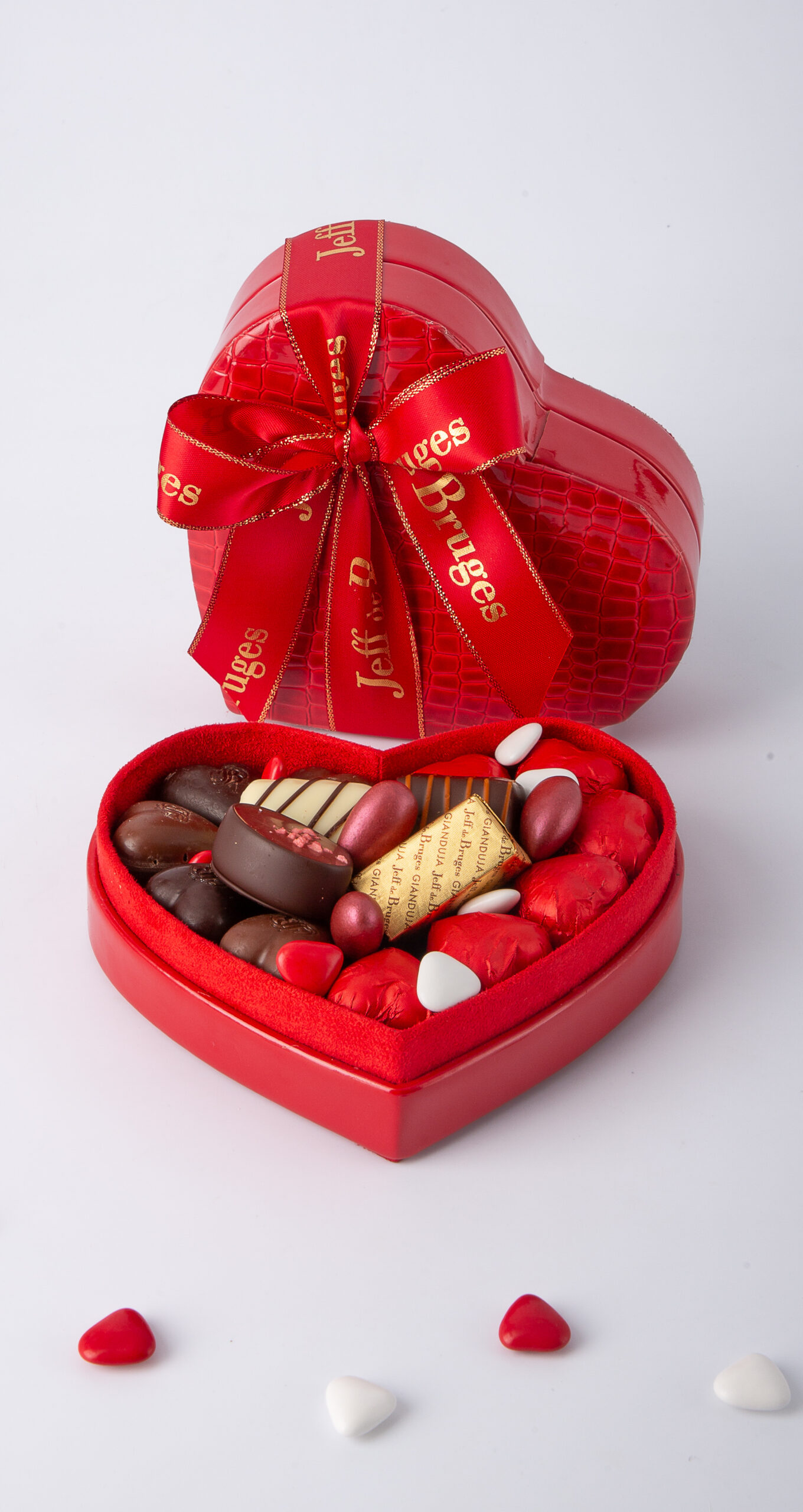 Boite cœur simili cuir Rouge PM (chocolats assortis)