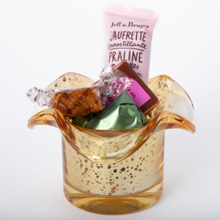 Bol à fleurs ambre et or avec 80g de chocolat