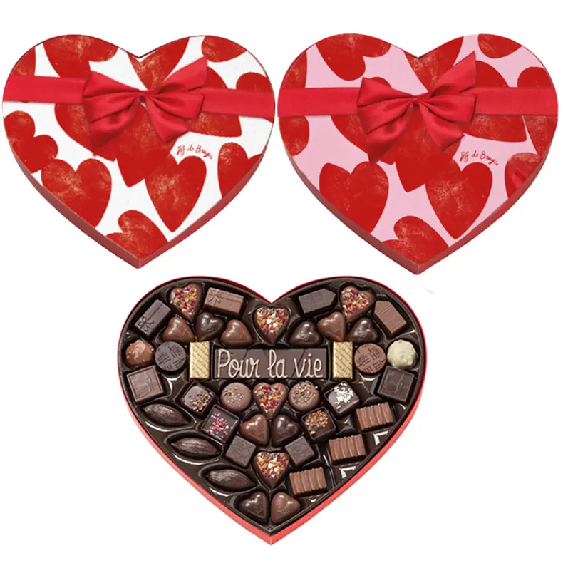 Grande boite coeur chocolats Saint-Valentin et sa barre de chocolat noir 449g