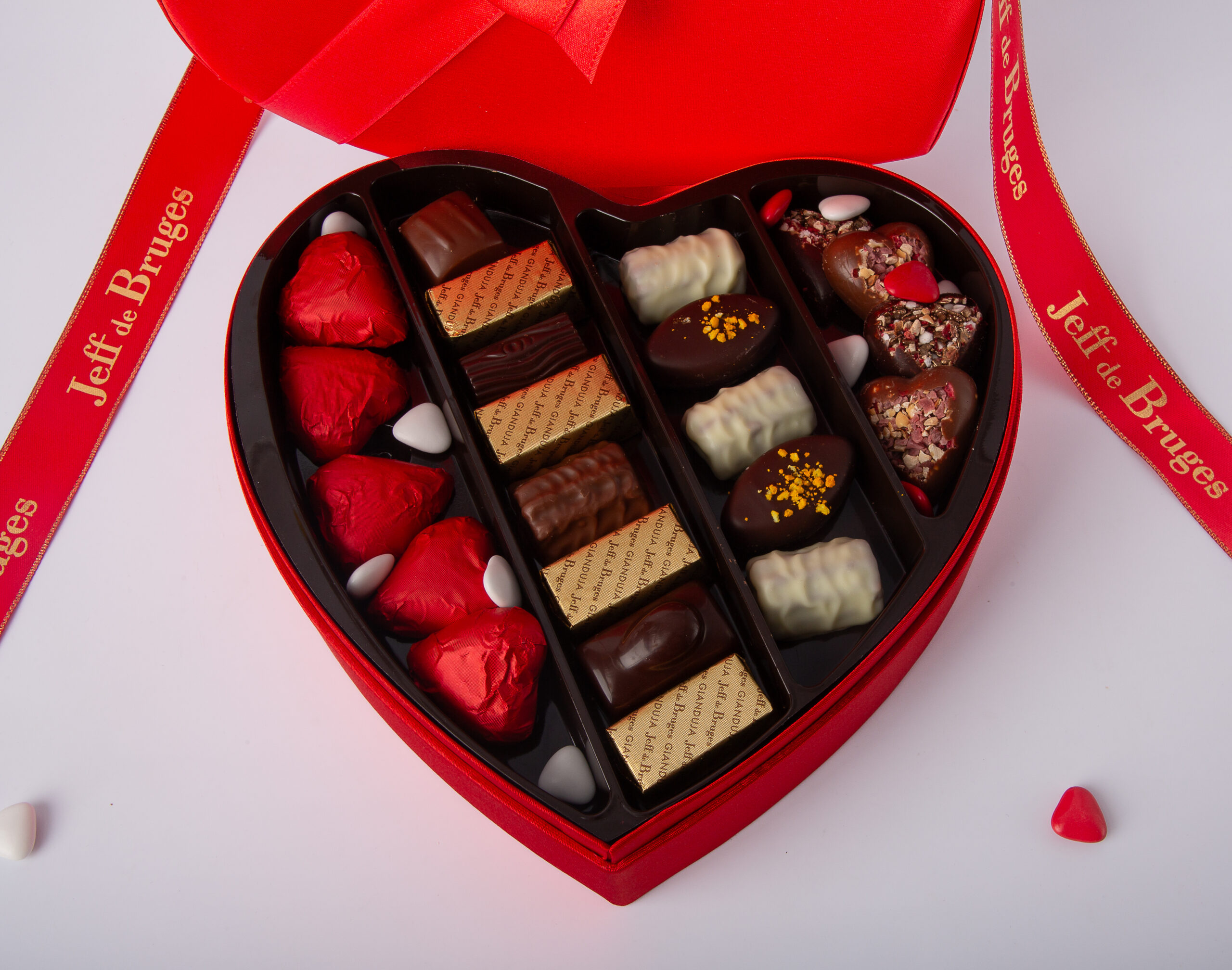 Boite cœur satin rouge GM – Image 2